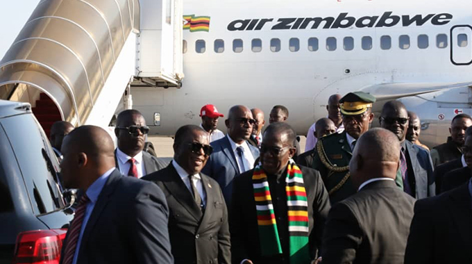 President Mnangagwa Kicks Off 27th Mine Entra Expo: Boosting Zimbabwe’s Mining Sector