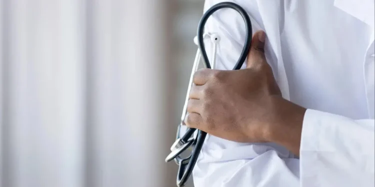 Zimbabwe Closes 35 Illegal Clinics in Nationwide Health Crackdown