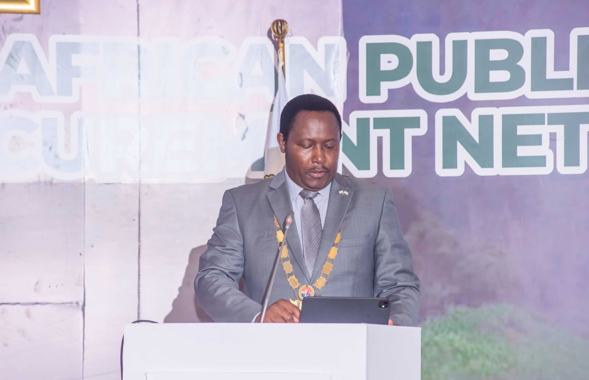 Zimbabwe Presents Golden Emblem Of Unity At APPN General Assembly