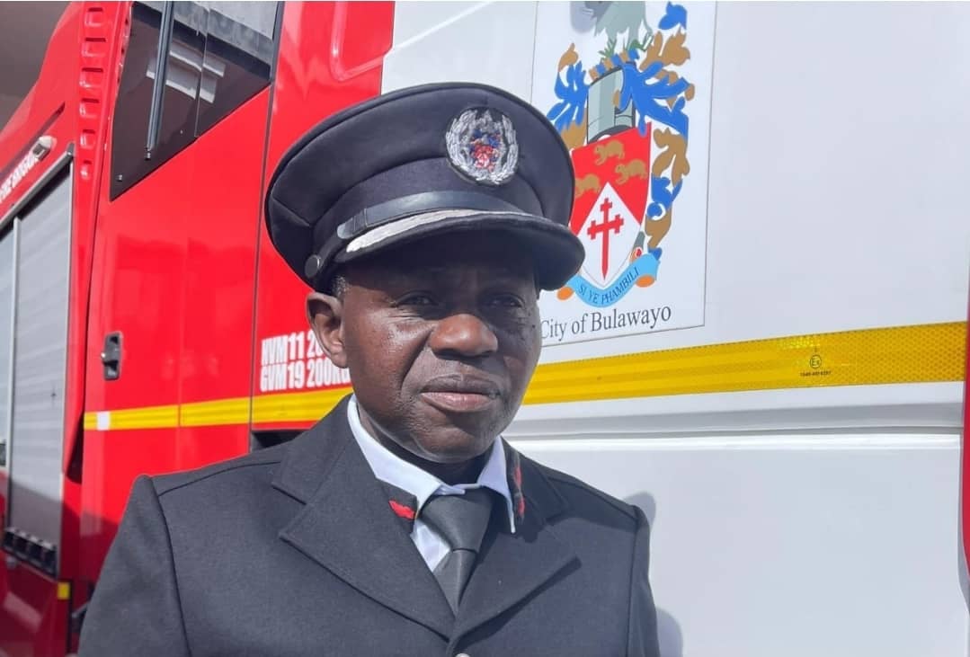 Firefighters Struggle as Crowds Flock to Dangerous Fuel Fire Scenes