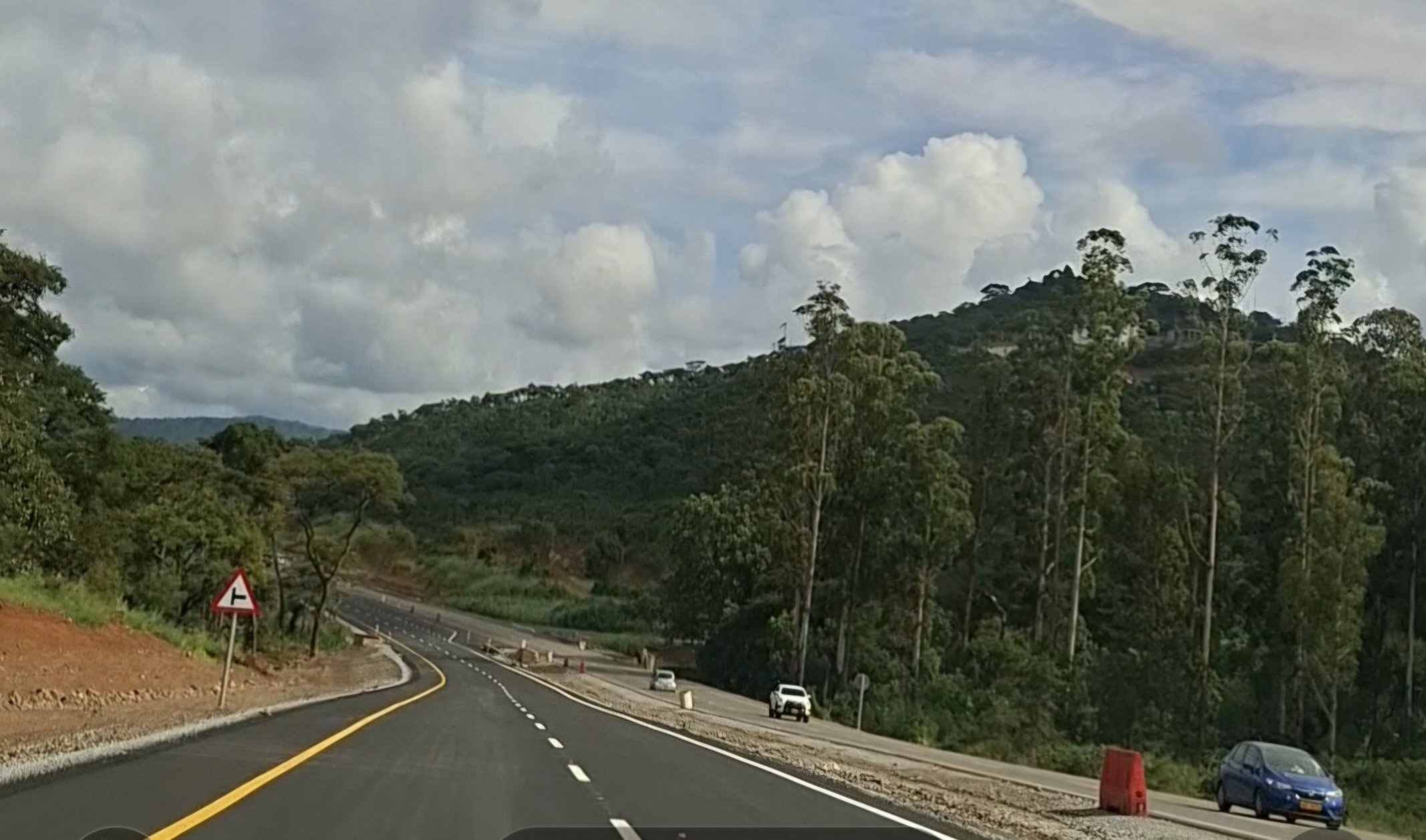 Ministry Opens Key Highway Sections