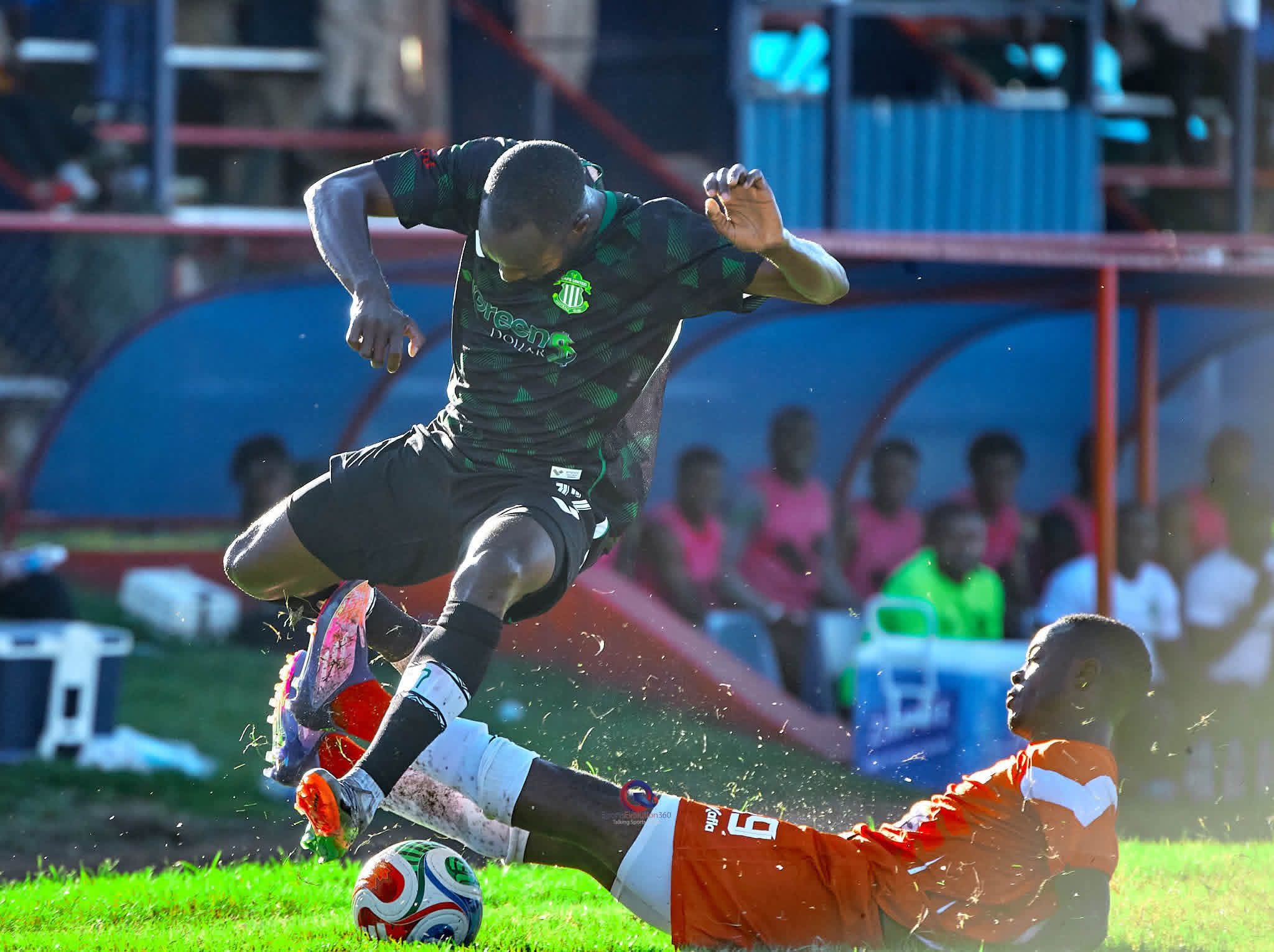 Pressure Cooker Weekend as PSL Log Takes Center Stage