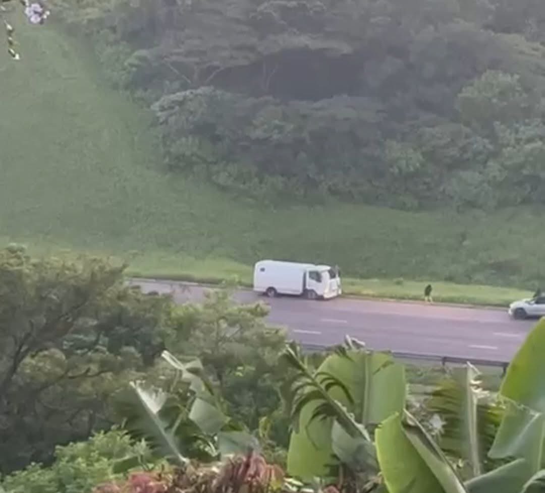 Two Security Guards Shot in Cash-in-Transit Robbery on N2 Near Durban