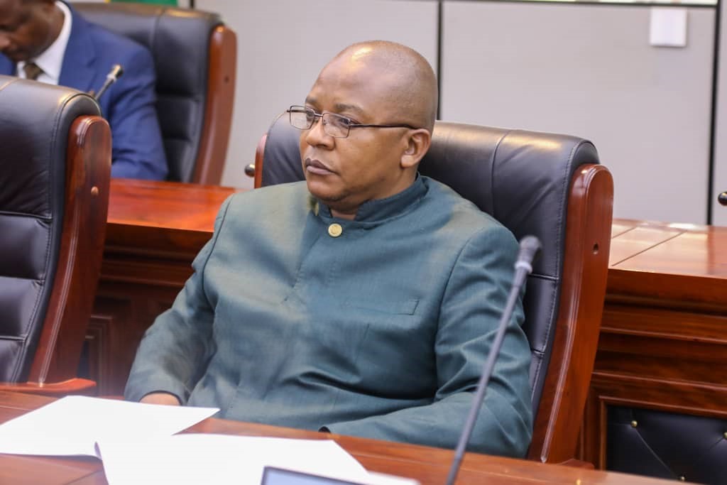 Raw Mineral Export Ban Takes Effect